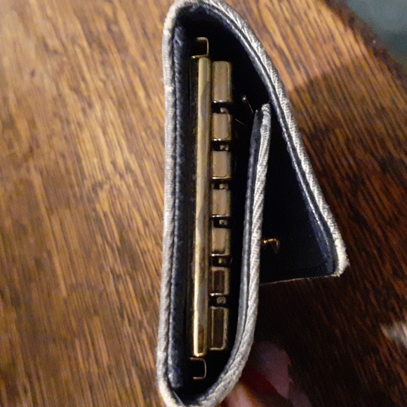 Louis Vuitton Denim Keyholder Six Keyholder - Picture 13 of 14